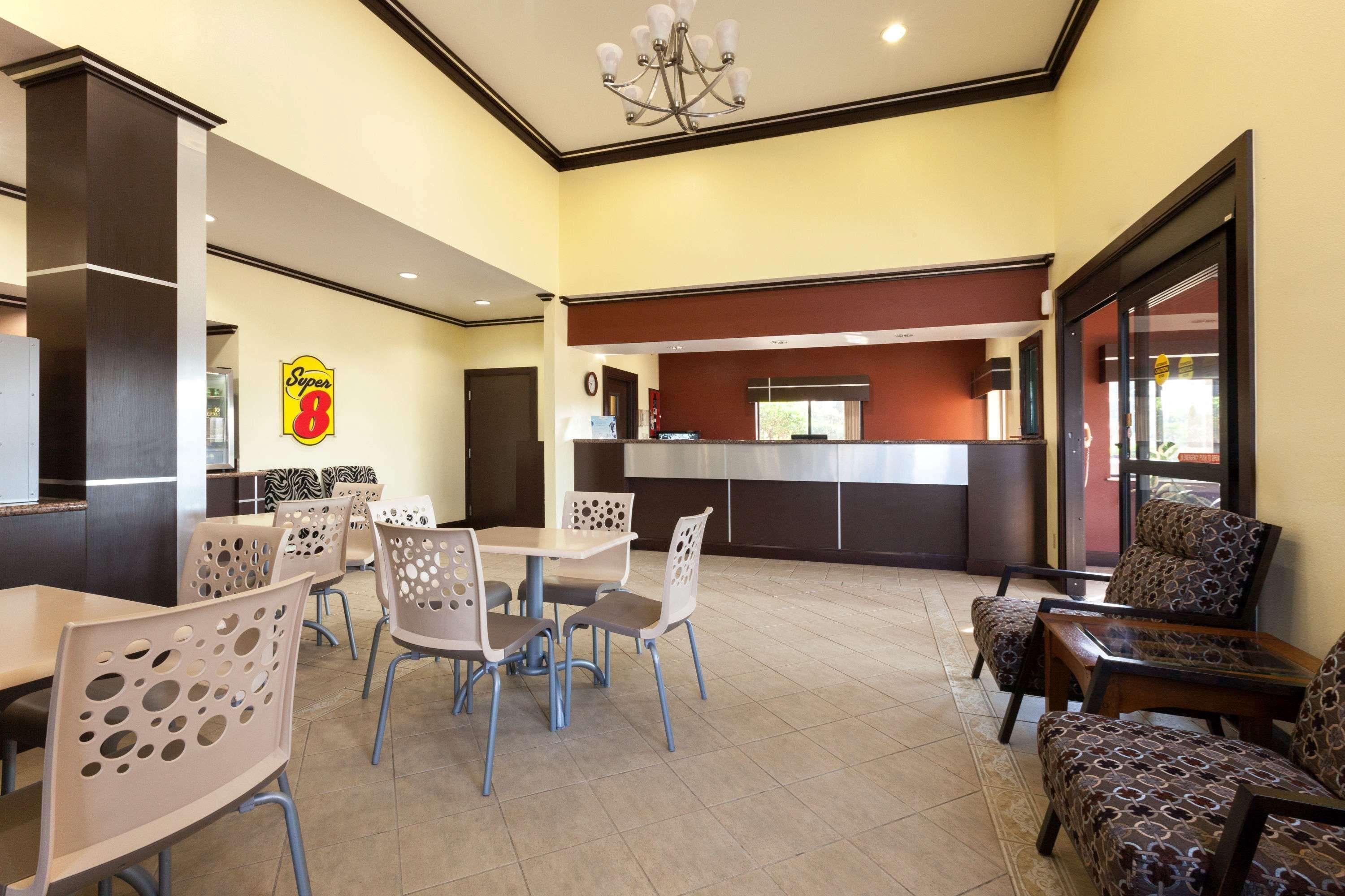 Super 8 By Wyndham Fairfield Tx Hotel Екстериор снимка