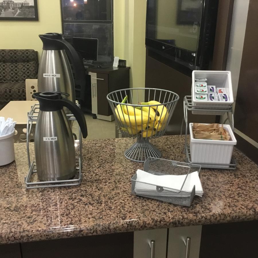 Super 8 By Wyndham Fairfield Tx Hotel Екстериор снимка